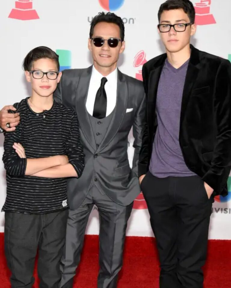 482249060_122146546250430193_6641763085283527768_n